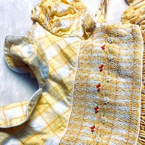 Girls dress size 7 Strawsburg